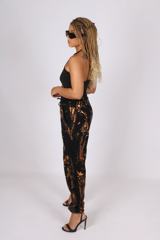 ONE ABOVE ANOTHER Bleach Wash Orange Joggers