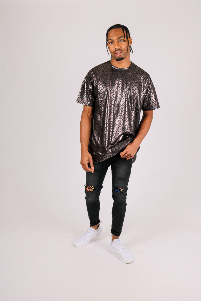 Oversized T-shirt In Metallic Snake