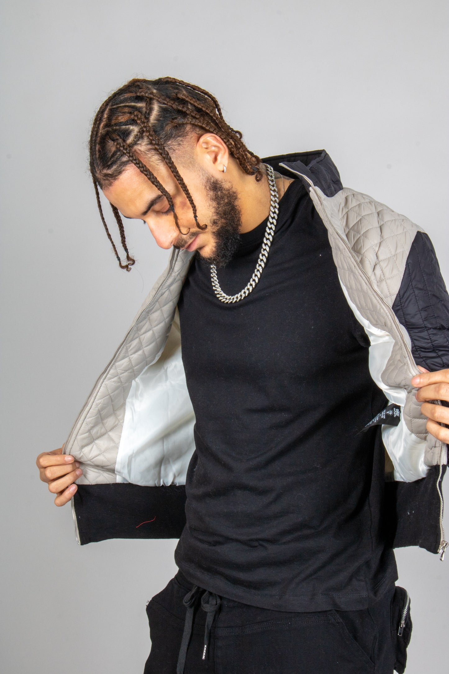 ONE ABOVE ANOTHER Two Tone Funnel Neck Waffle Puffer